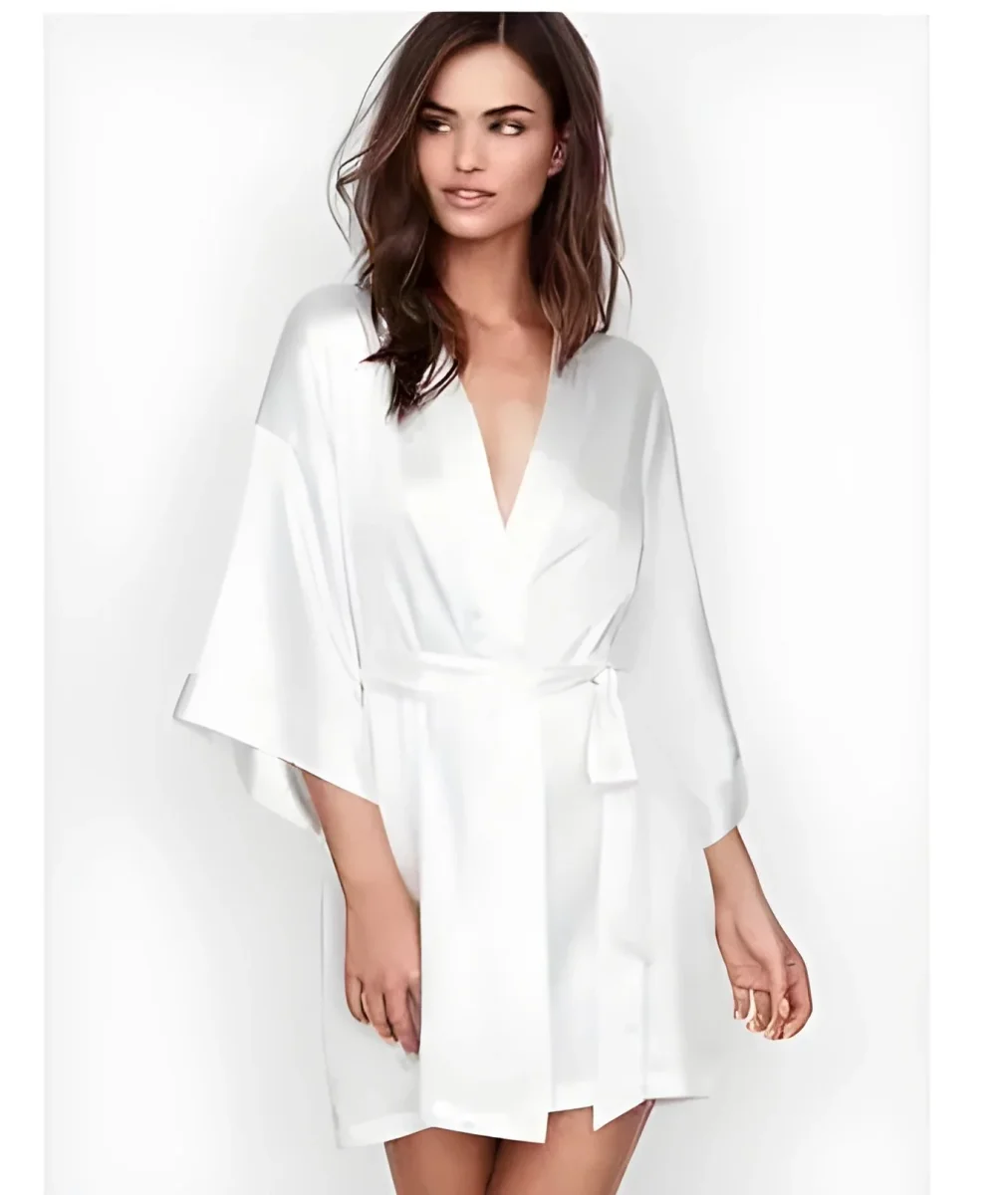 Peignoir Satin Blanc Élégant Femme Été Détente
