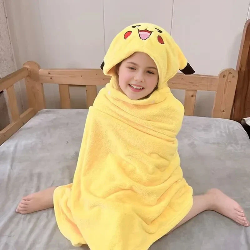Cape Pikachu Jaune Polaire à Capuche Enfant – Image 4