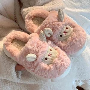 Chaussons Mouton Rose Vif Peluche Femme - Confort Douillet
