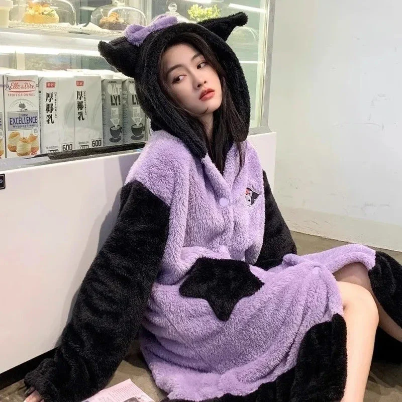 Peignoir Kuromi Violet à Capuche Polaire Enfant Fille – Image 5