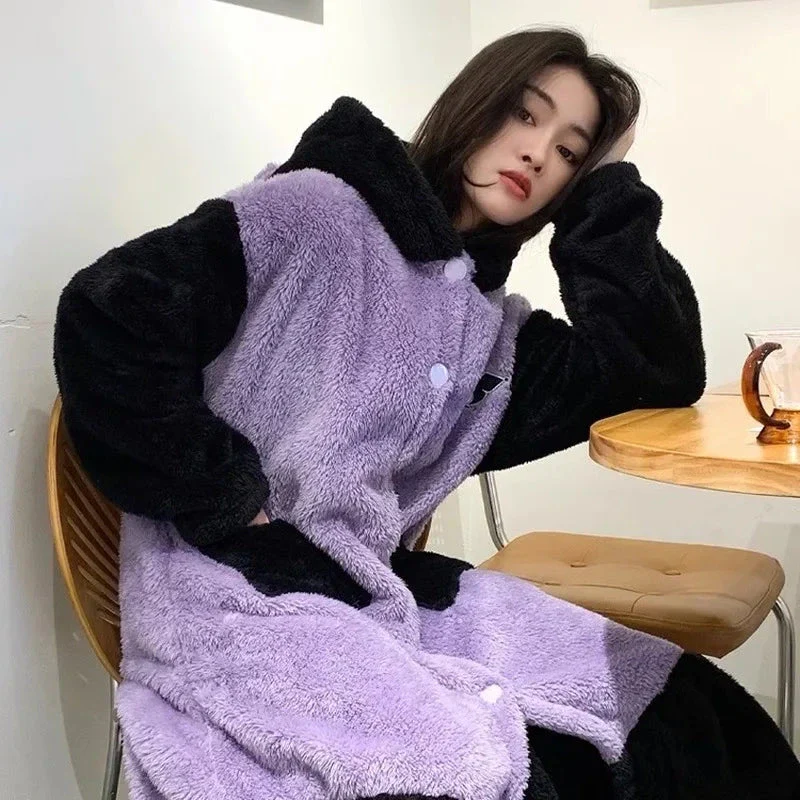 Peignoir Kuromi Violet à Capuche Polaire Enfant Fille – Image 4