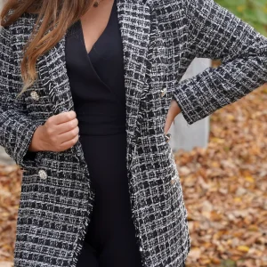 Veste grise et noire