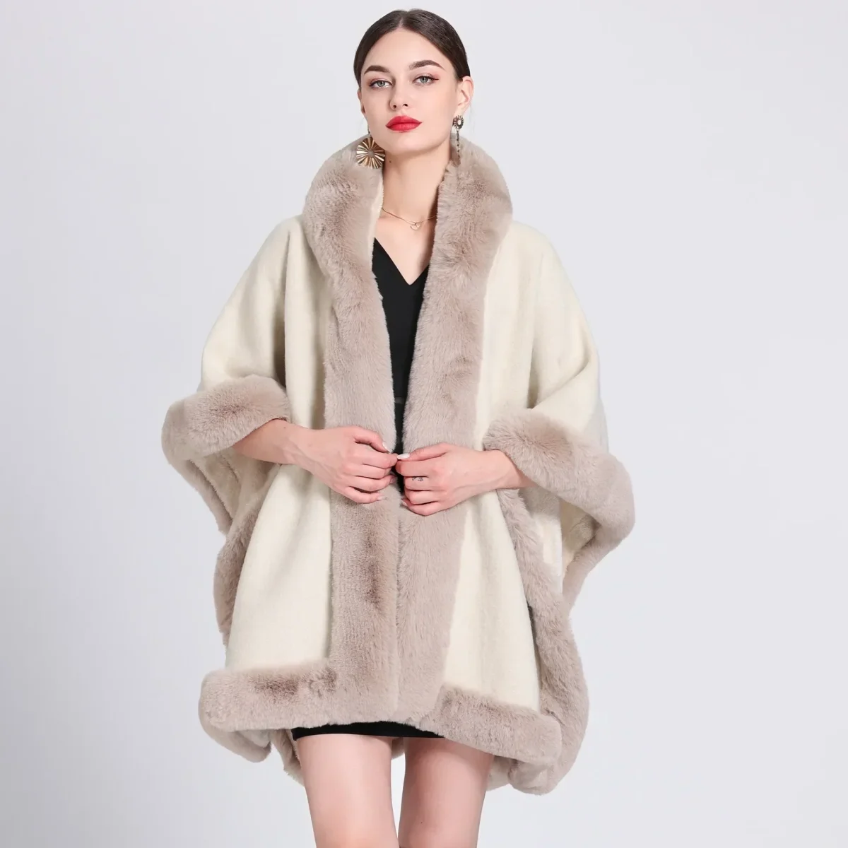 Cape Beige Femme – Image 3
