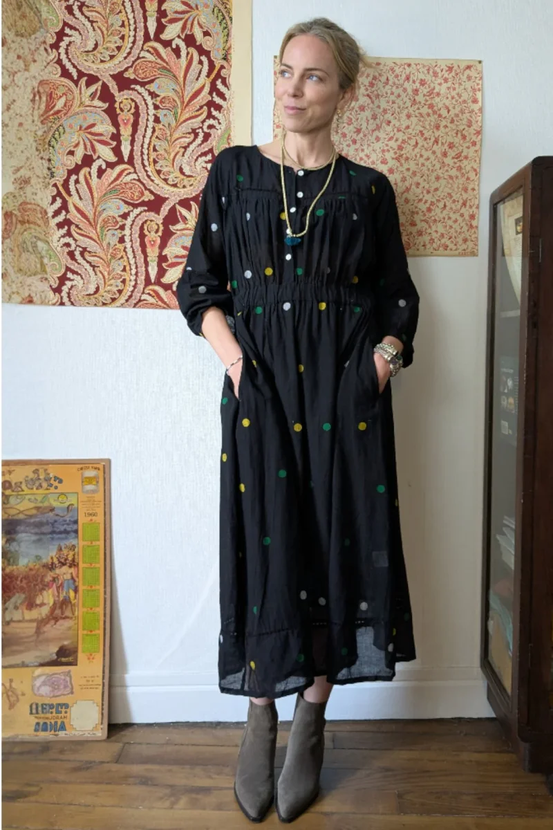 Robe Jamdani