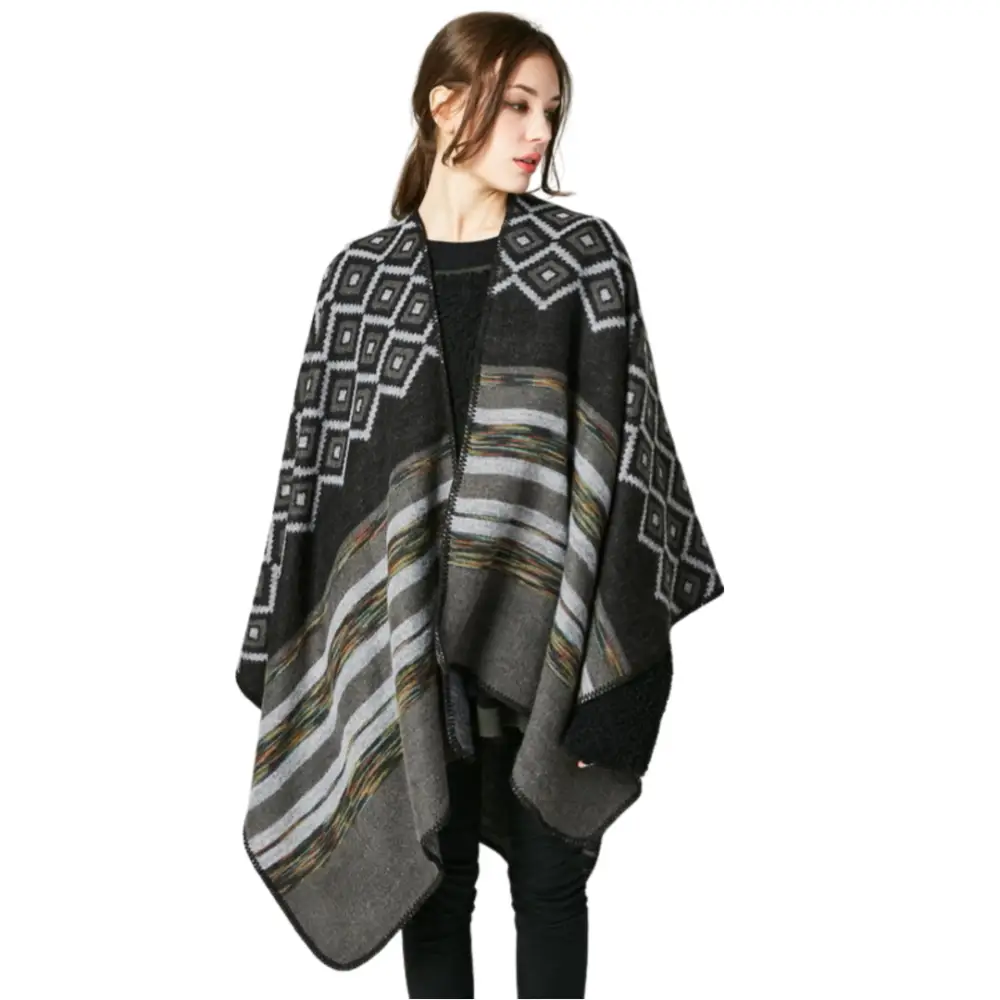 Poncho cachemire noir femme – Image 3