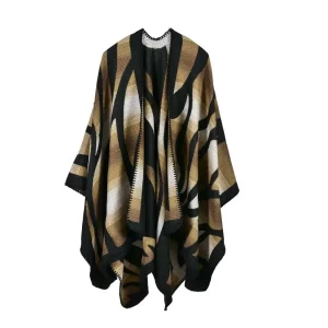 Poncho cape esprit femme grande taille