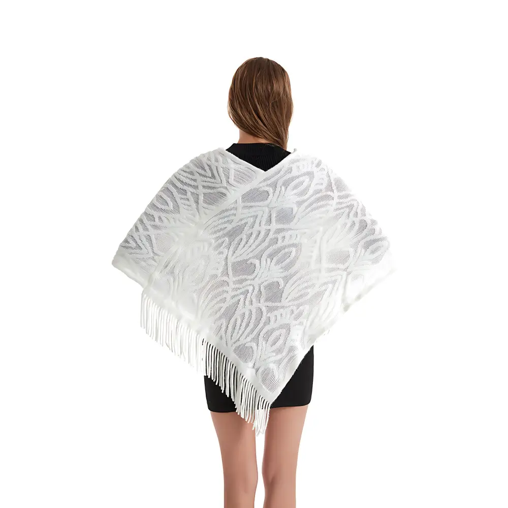 Poncho Fin – Image 5