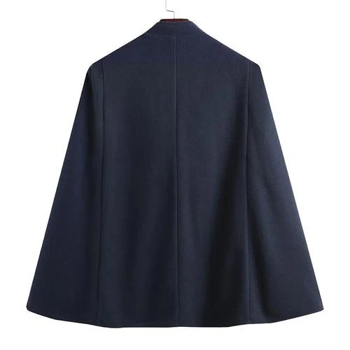 Poncho Boutons Homme Chic – Image 4