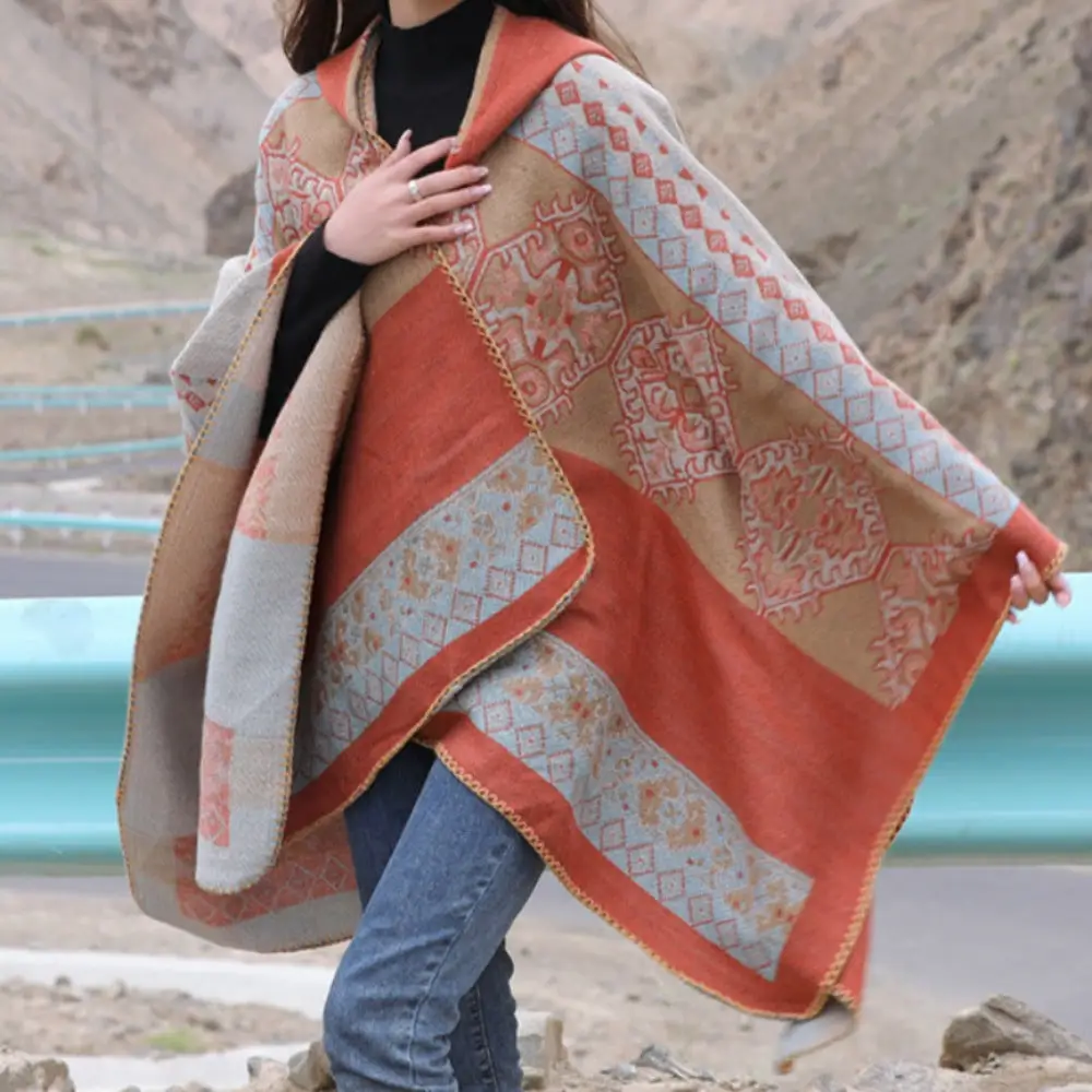 Poncho pour femme ronde – Image 4