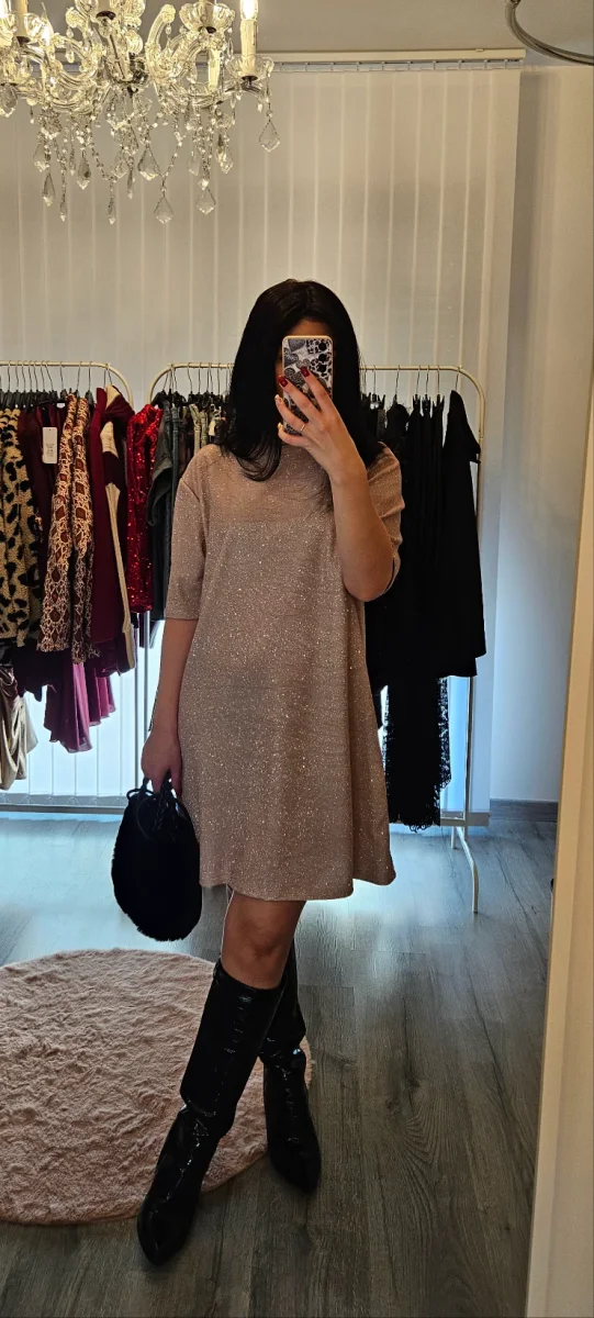 Robe Dona Femme – T-shirt à paillettes chic – Image 3